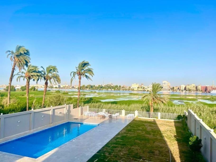 Royal Nile Villas - Nile View Apartment 2 Luxor Exterior photo